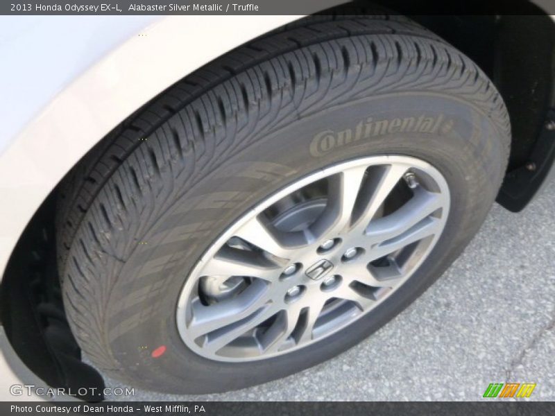 Alabaster Silver Metallic / Truffle 2013 Honda Odyssey EX-L