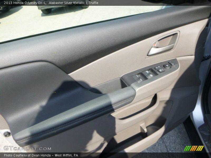 Alabaster Silver Metallic / Truffle 2013 Honda Odyssey EX-L