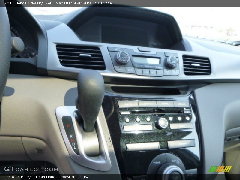 Alabaster Silver Metallic / Truffle 2013 Honda Odyssey EX-L