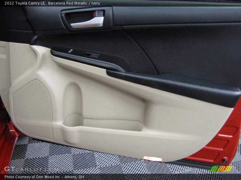 Barcelona Red Metallic / Ivory 2012 Toyota Camry LE