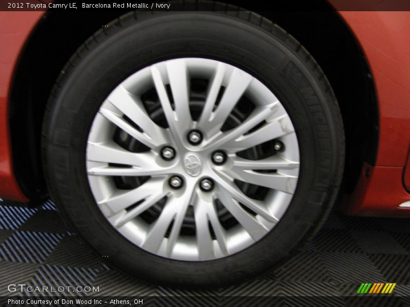 Barcelona Red Metallic / Ivory 2012 Toyota Camry LE