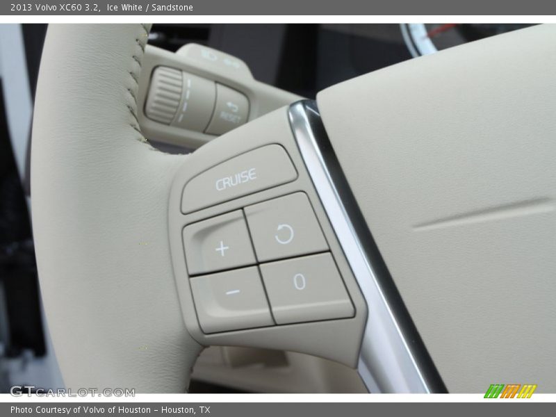 Ice White / Sandstone 2013 Volvo XC60 3.2