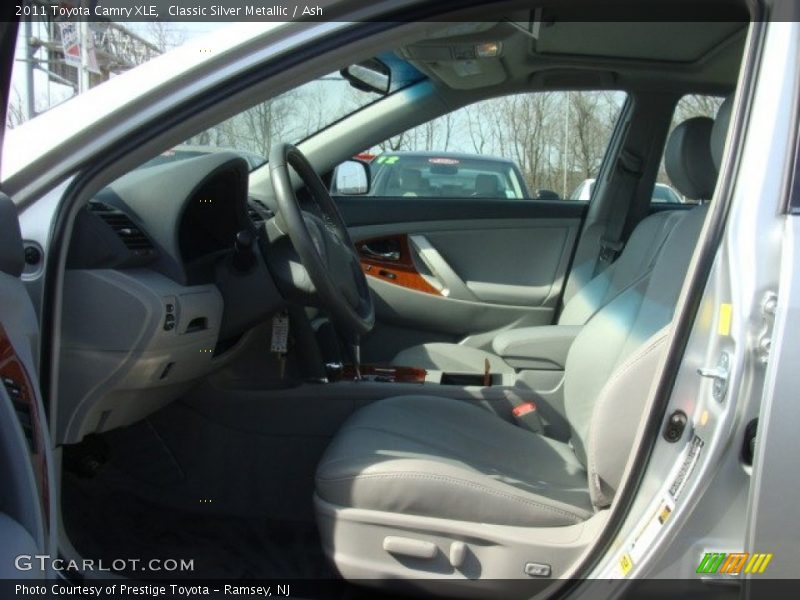 Classic Silver Metallic / Ash 2011 Toyota Camry XLE