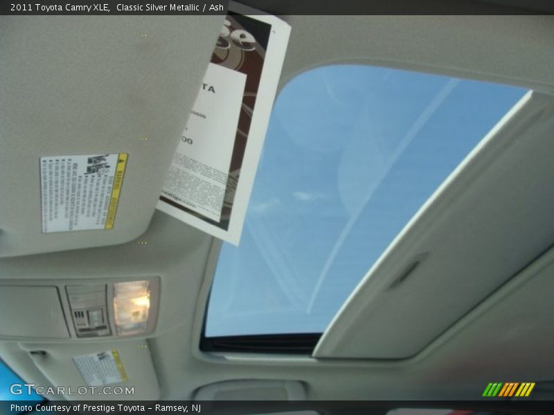 Classic Silver Metallic / Ash 2011 Toyota Camry XLE