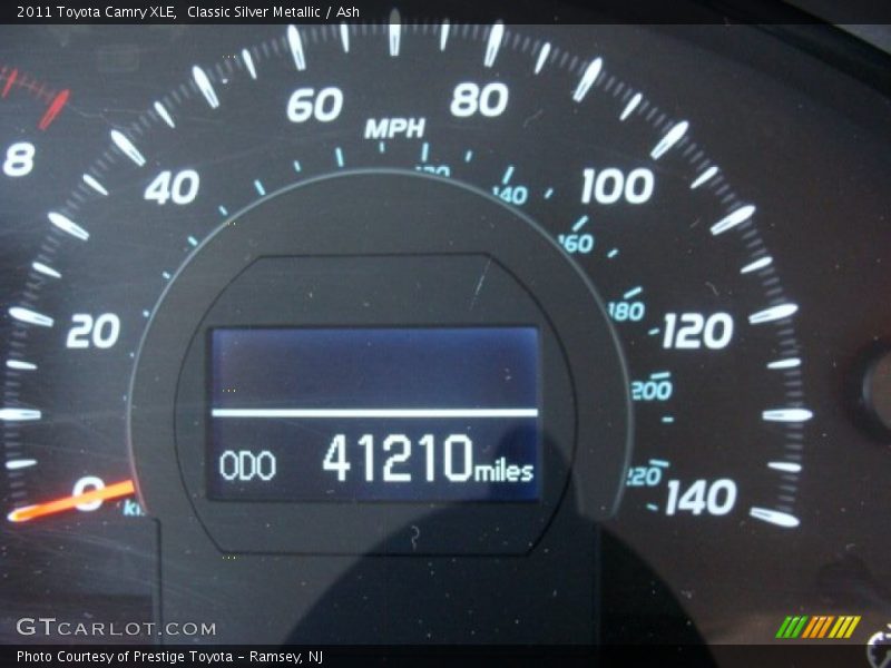 Classic Silver Metallic / Ash 2011 Toyota Camry XLE