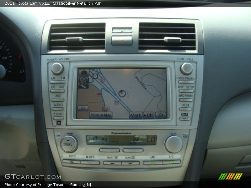 Classic Silver Metallic / Ash 2011 Toyota Camry XLE