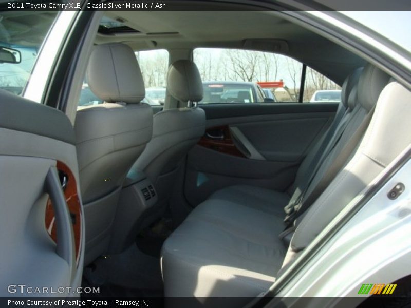 Classic Silver Metallic / Ash 2011 Toyota Camry XLE