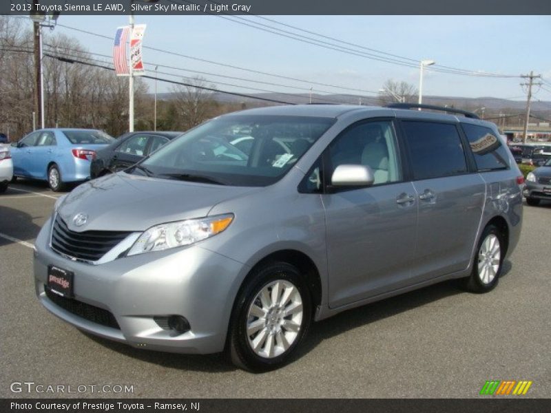 Silver Sky Metallic / Light Gray 2013 Toyota Sienna LE AWD