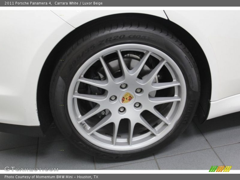 Carrara White / Luxor Beige 2011 Porsche Panamera 4