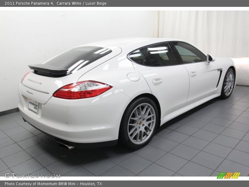Carrara White / Luxor Beige 2011 Porsche Panamera 4