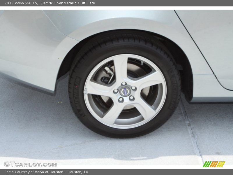 Electric Silver Metallic / Off Black 2013 Volvo S60 T5