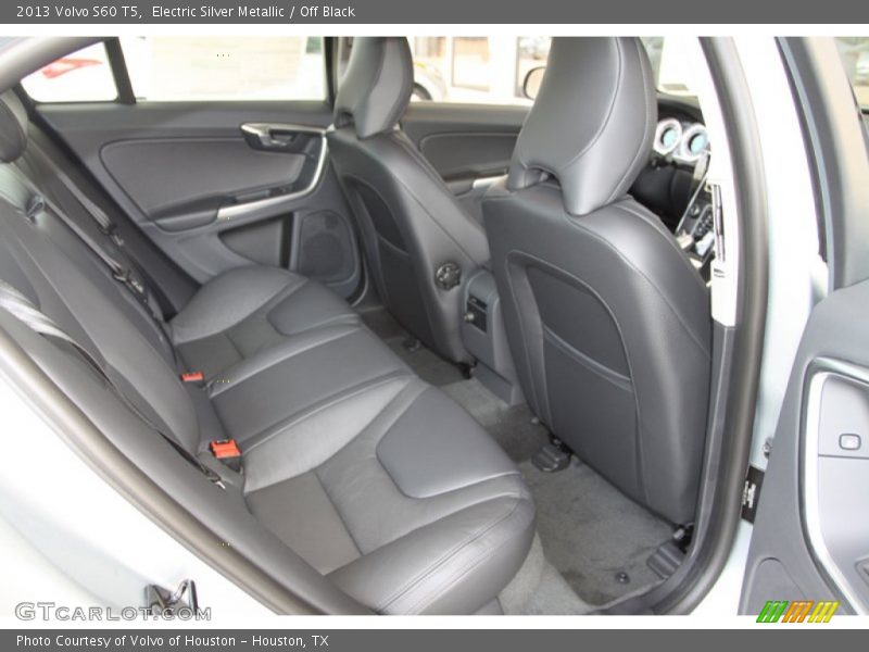 Electric Silver Metallic / Off Black 2013 Volvo S60 T5
