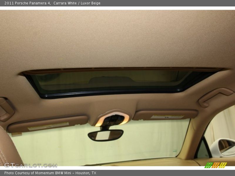 Carrara White / Luxor Beige 2011 Porsche Panamera 4