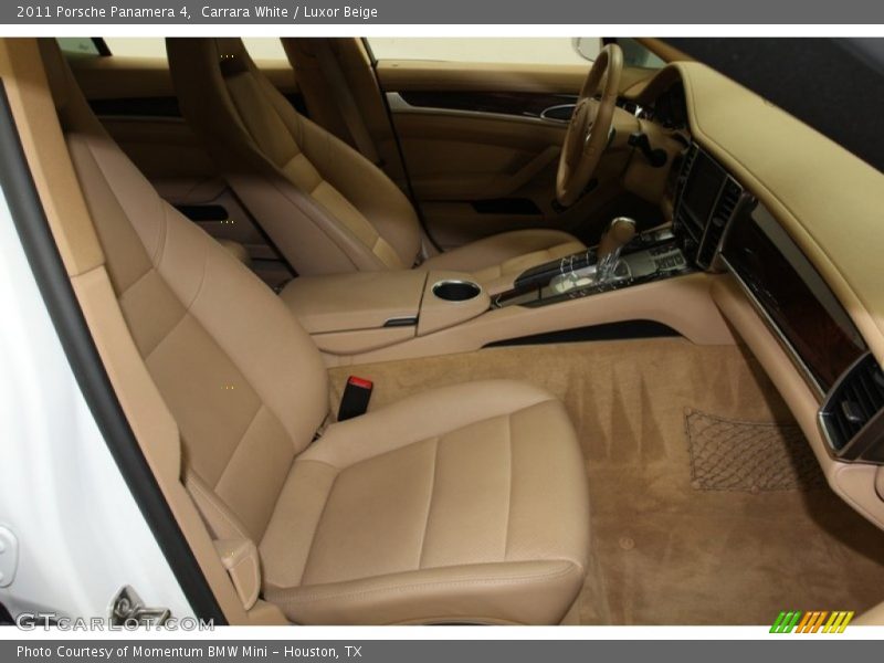 Carrara White / Luxor Beige 2011 Porsche Panamera 4