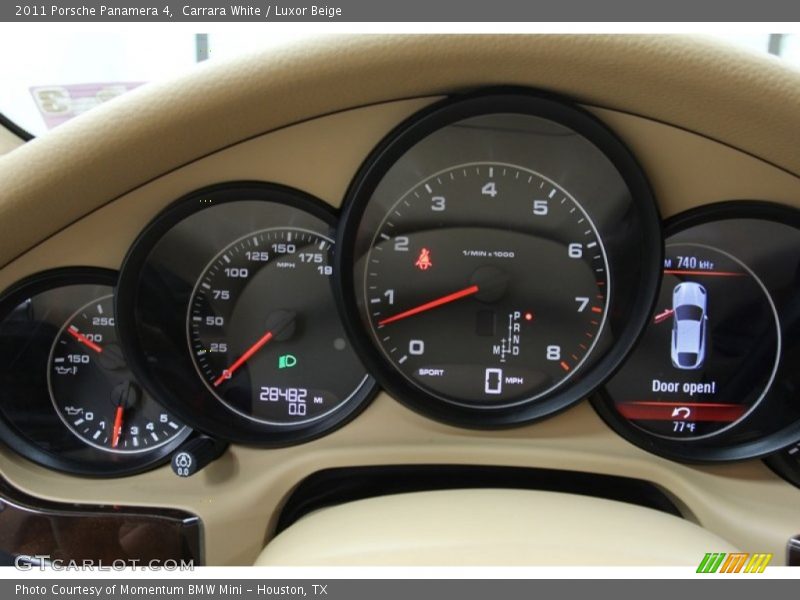 Carrara White / Luxor Beige 2011 Porsche Panamera 4