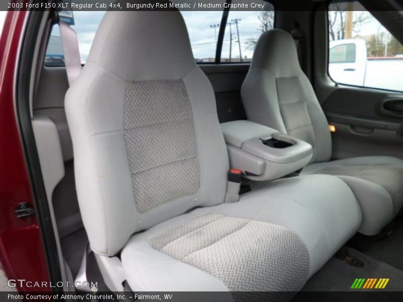 Front Seat of 2003 F150 XLT Regular Cab 4x4