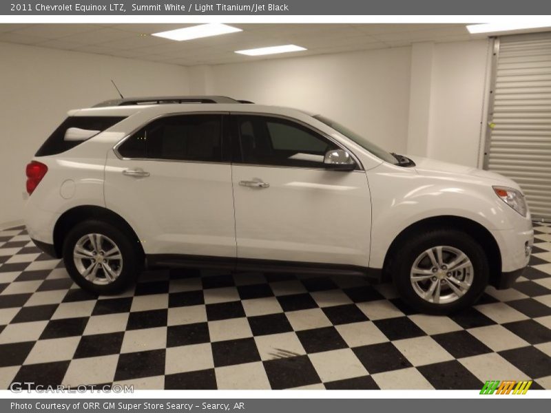 Summit White / Light Titanium/Jet Black 2011 Chevrolet Equinox LTZ
