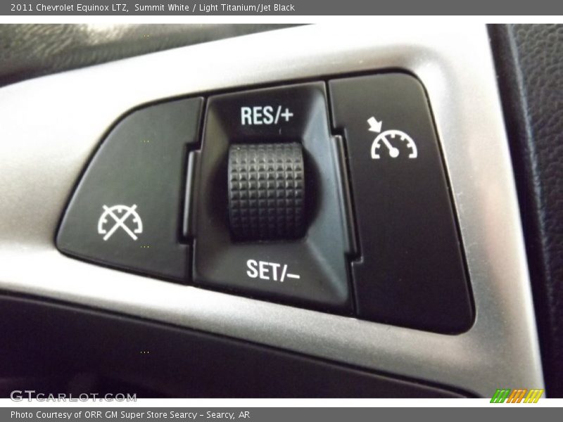 Summit White / Light Titanium/Jet Black 2011 Chevrolet Equinox LTZ