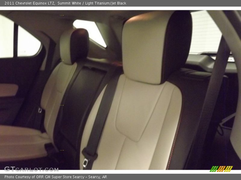 Summit White / Light Titanium/Jet Black 2011 Chevrolet Equinox LTZ