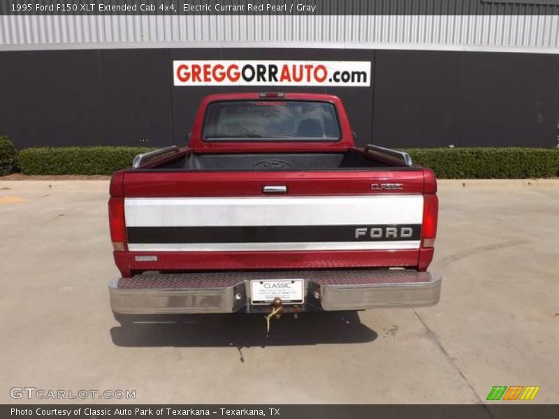 Electric Currant Red Pearl / Gray 1995 Ford F150 XLT Extended Cab 4x4