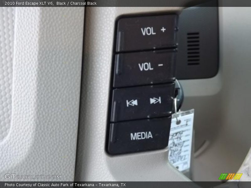 Black / Charcoal Black 2010 Ford Escape XLT V6