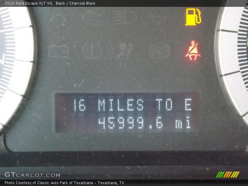 Black / Charcoal Black 2010 Ford Escape XLT V6