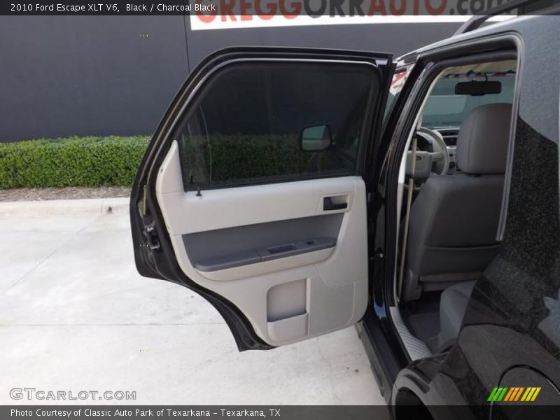 Black / Charcoal Black 2010 Ford Escape XLT V6