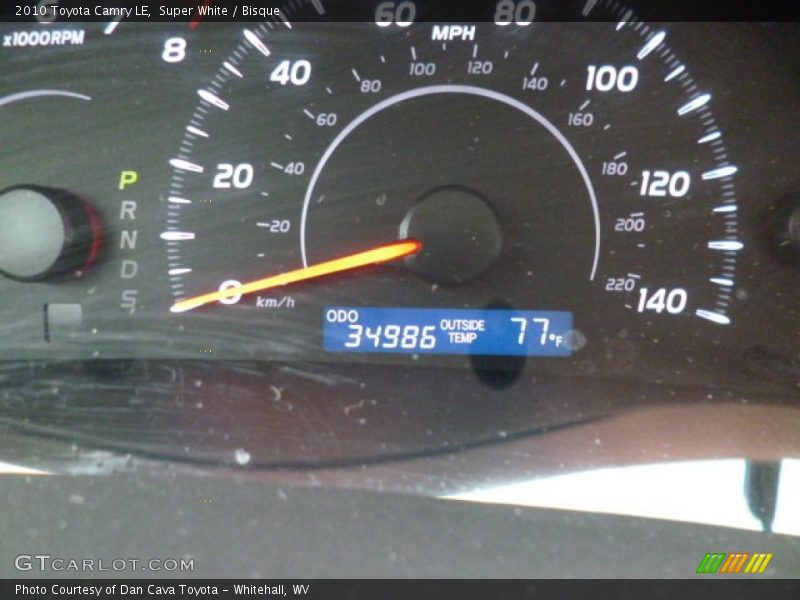 Super White / Bisque 2010 Toyota Camry LE