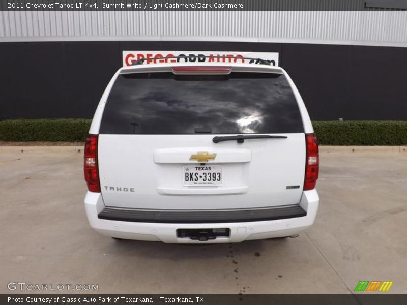 Summit White / Light Cashmere/Dark Cashmere 2011 Chevrolet Tahoe LT 4x4