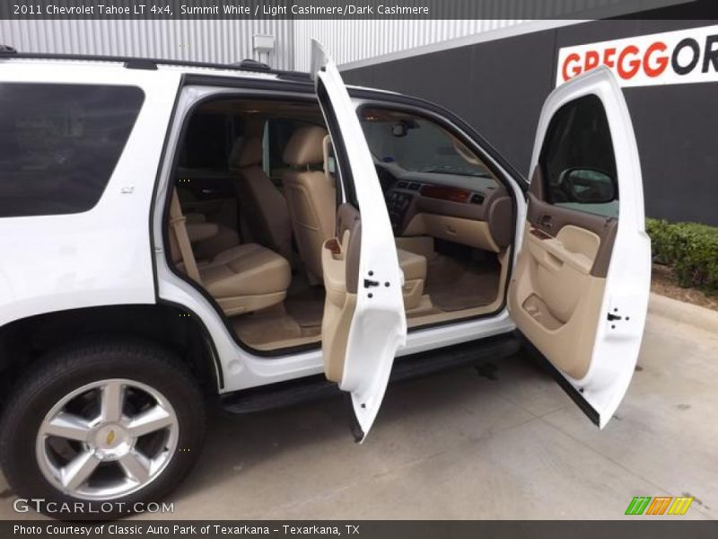 Summit White / Light Cashmere/Dark Cashmere 2011 Chevrolet Tahoe LT 4x4