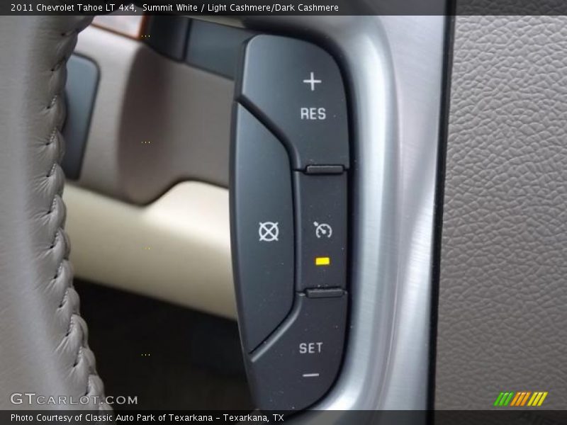 Summit White / Light Cashmere/Dark Cashmere 2011 Chevrolet Tahoe LT 4x4