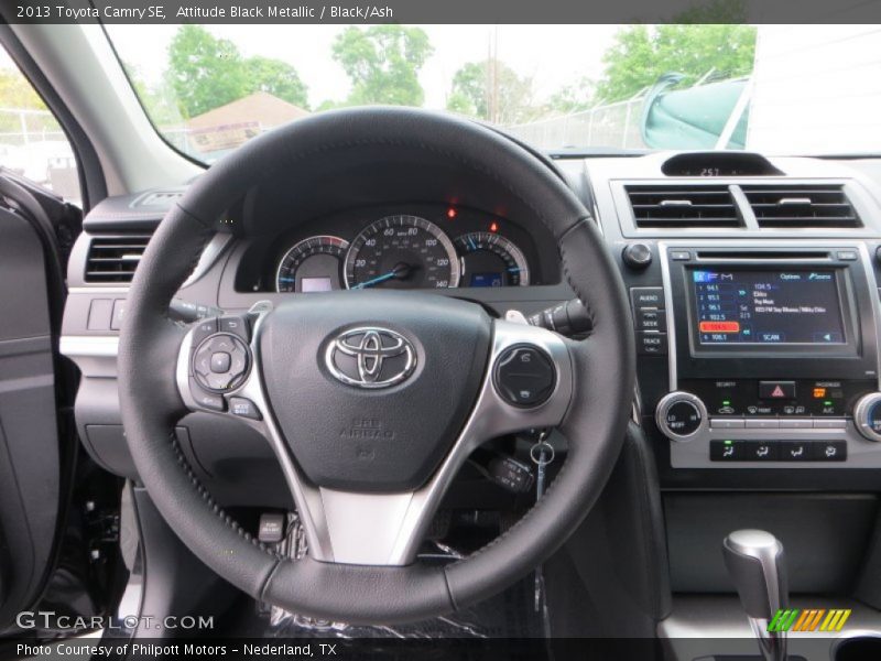 Attitude Black Metallic / Black/Ash 2013 Toyota Camry SE
