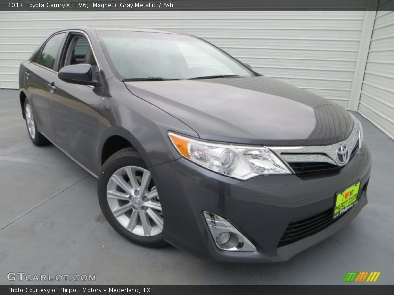 Magnetic Gray Metallic / Ash 2013 Toyota Camry XLE V6