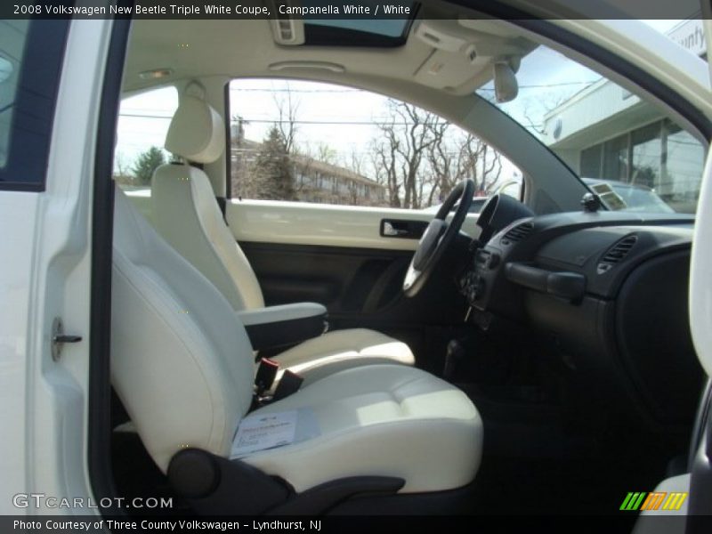 Campanella White / White 2008 Volkswagen New Beetle Triple White Coupe