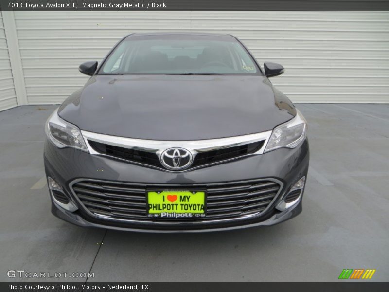 Magnetic Gray Metallic / Black 2013 Toyota Avalon XLE