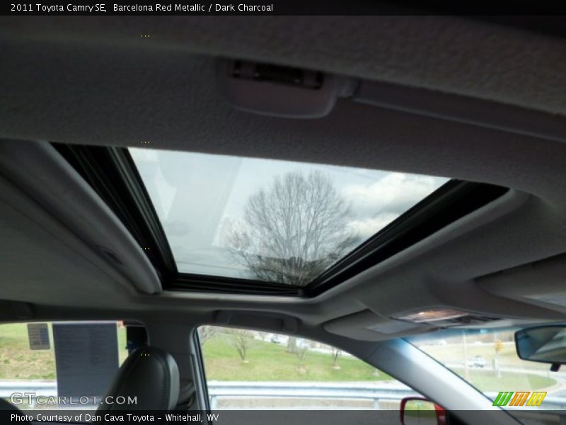 Barcelona Red Metallic / Dark Charcoal 2011 Toyota Camry SE