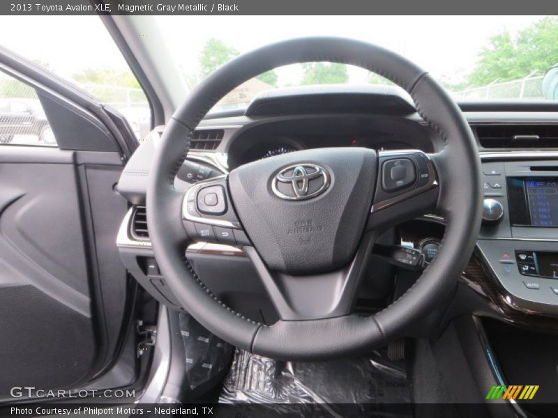 Magnetic Gray Metallic / Black 2013 Toyota Avalon XLE