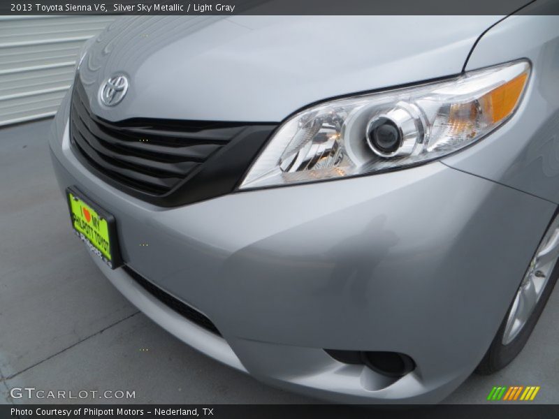 Silver Sky Metallic / Light Gray 2013 Toyota Sienna V6