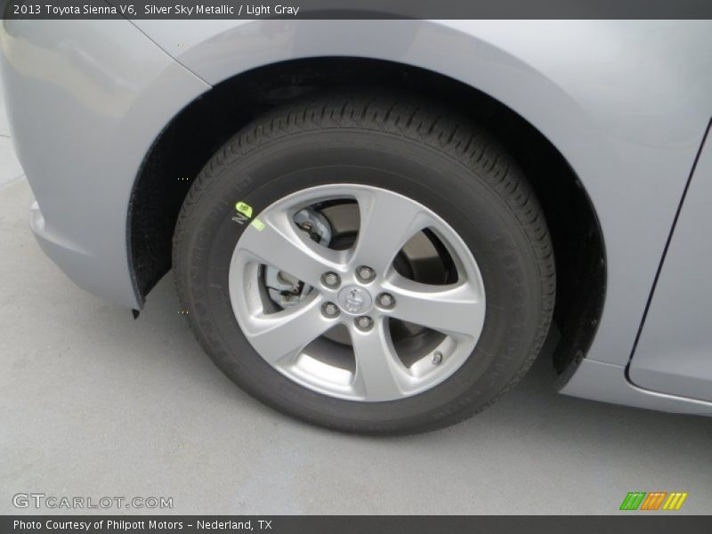 Silver Sky Metallic / Light Gray 2013 Toyota Sienna V6
