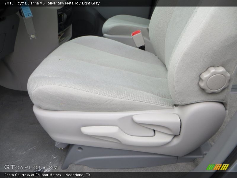 Silver Sky Metallic / Light Gray 2013 Toyota Sienna V6
