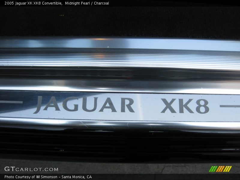  2005 XK XK8 Convertible Logo