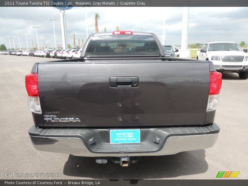 Magnetic Gray Metallic / Graphite Gray 2011 Toyota Tundra TSS Double Cab