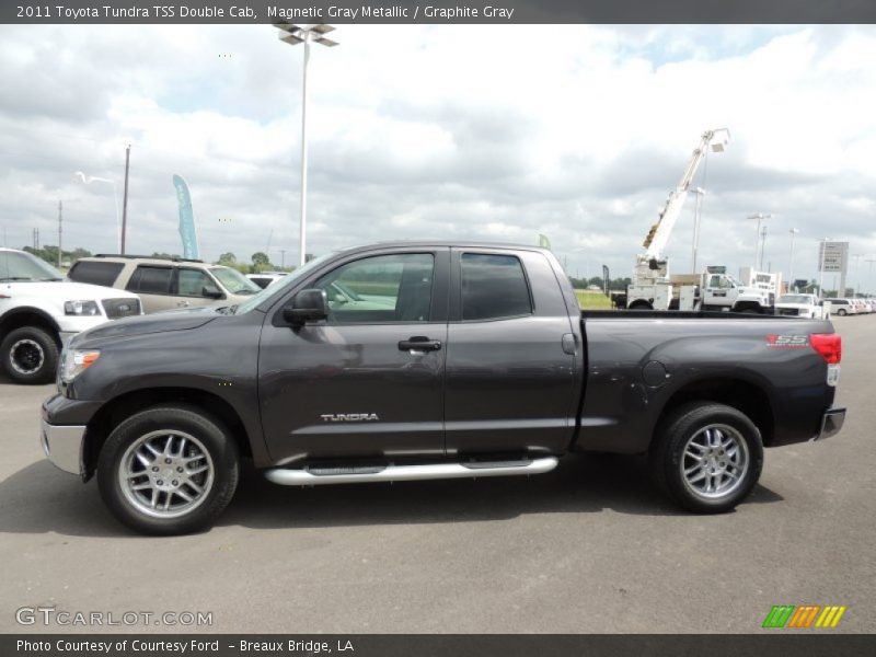 Magnetic Gray Metallic / Graphite Gray 2011 Toyota Tundra TSS Double Cab