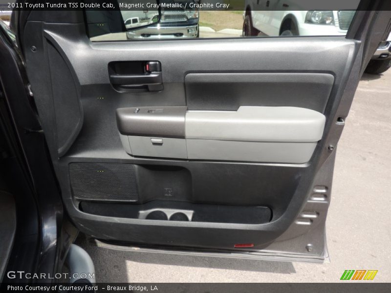Magnetic Gray Metallic / Graphite Gray 2011 Toyota Tundra TSS Double Cab