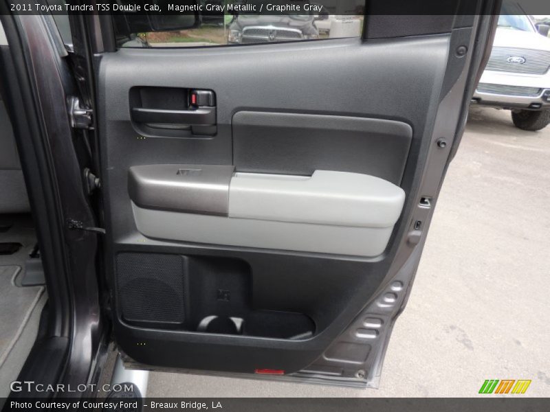 Magnetic Gray Metallic / Graphite Gray 2011 Toyota Tundra TSS Double Cab