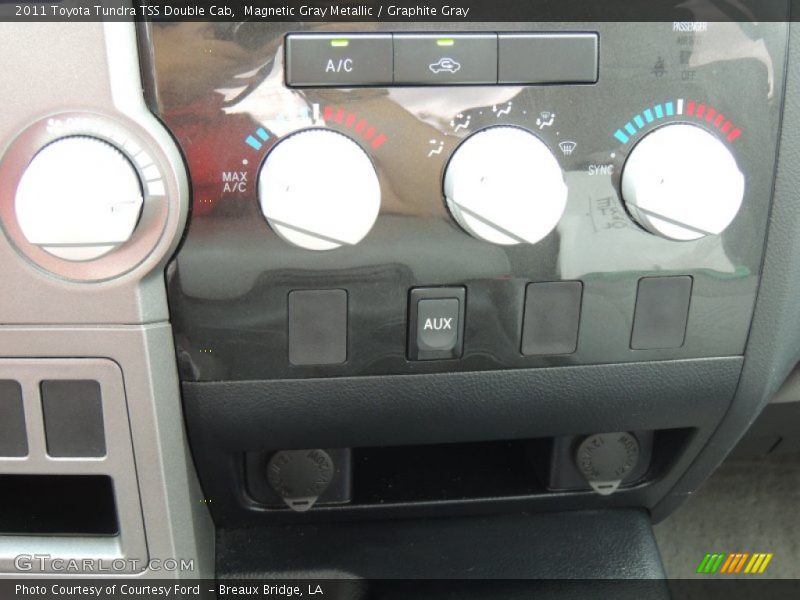 Magnetic Gray Metallic / Graphite Gray 2011 Toyota Tundra TSS Double Cab