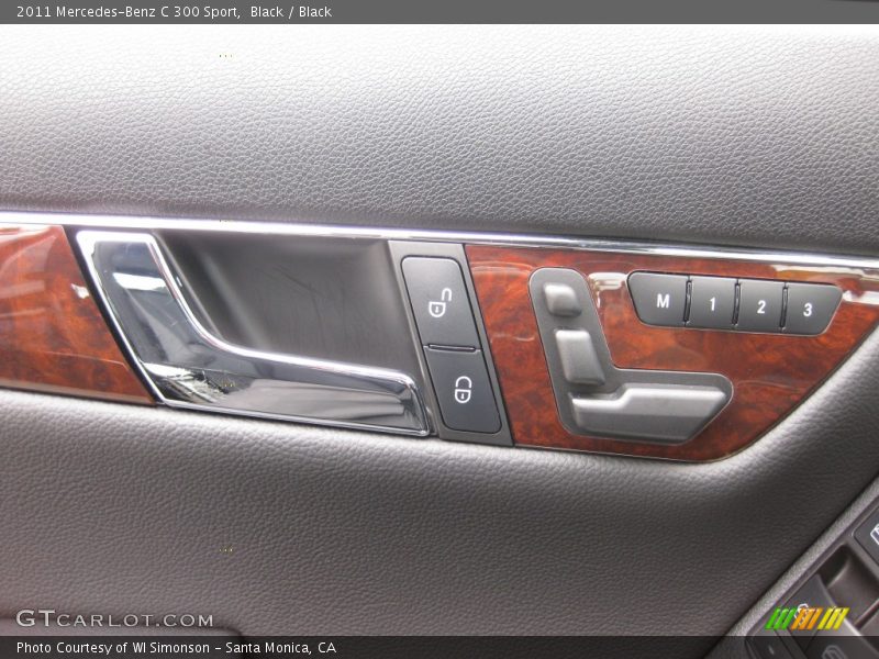 Controls of 2011 C 300 Sport