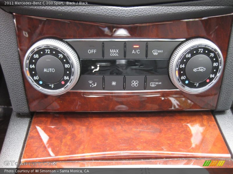 Controls of 2011 C 300 Sport