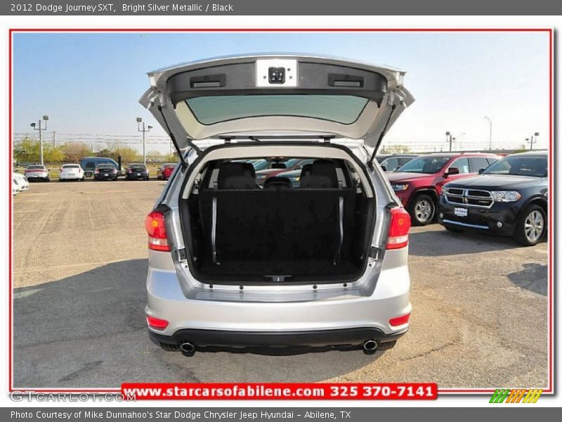 Bright Silver Metallic / Black 2012 Dodge Journey SXT