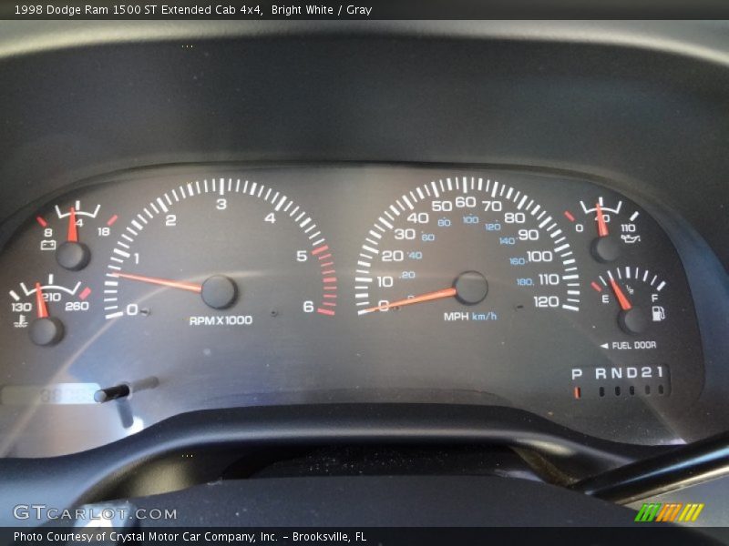 Bright White / Gray 1998 Dodge Ram 1500 ST Extended Cab 4x4